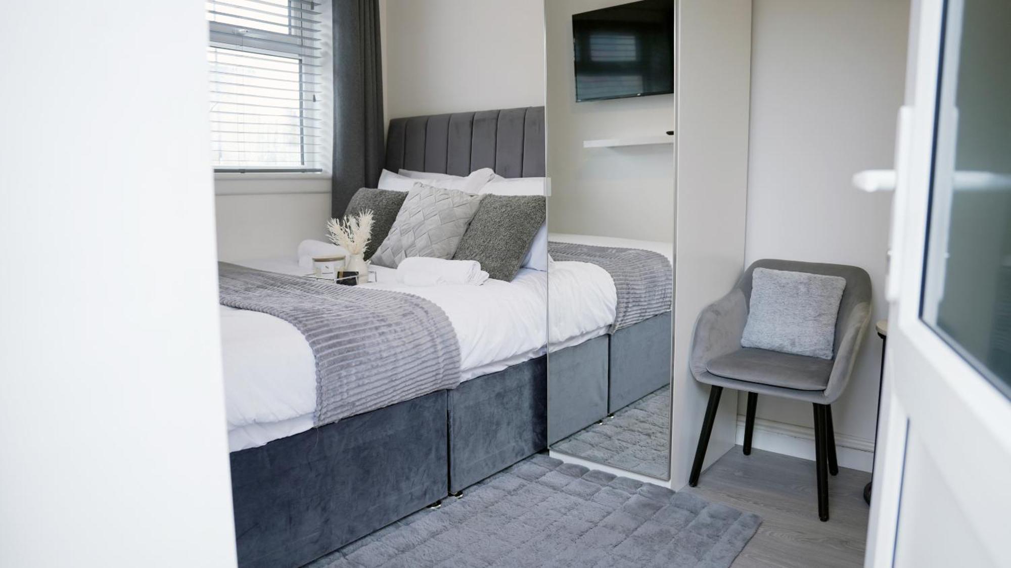קובנטרי City Centre House, Parking With Ev, Free Wifi, Netflix מראה חיצוני תמונה